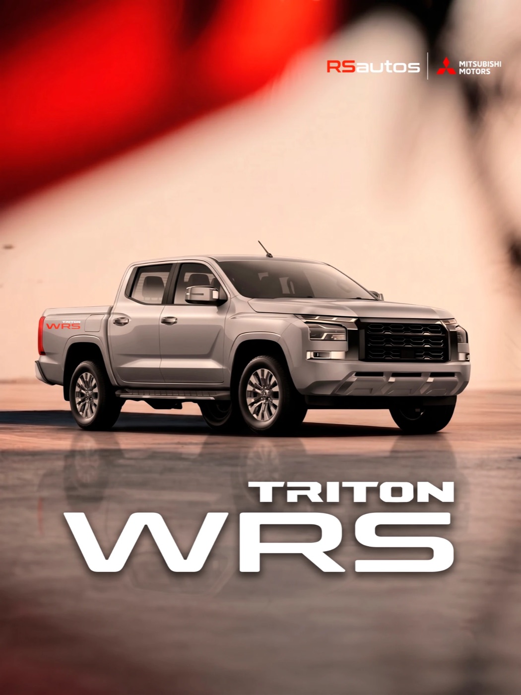 Triton WRS gris con el distintivo WRS en el balde